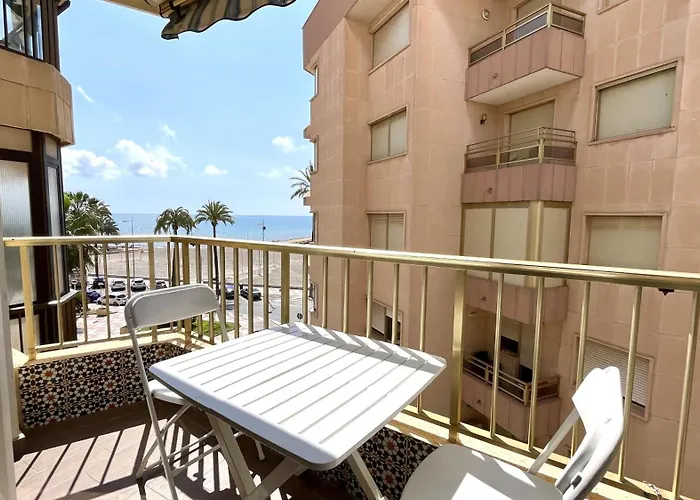 House Three * Santa Pola